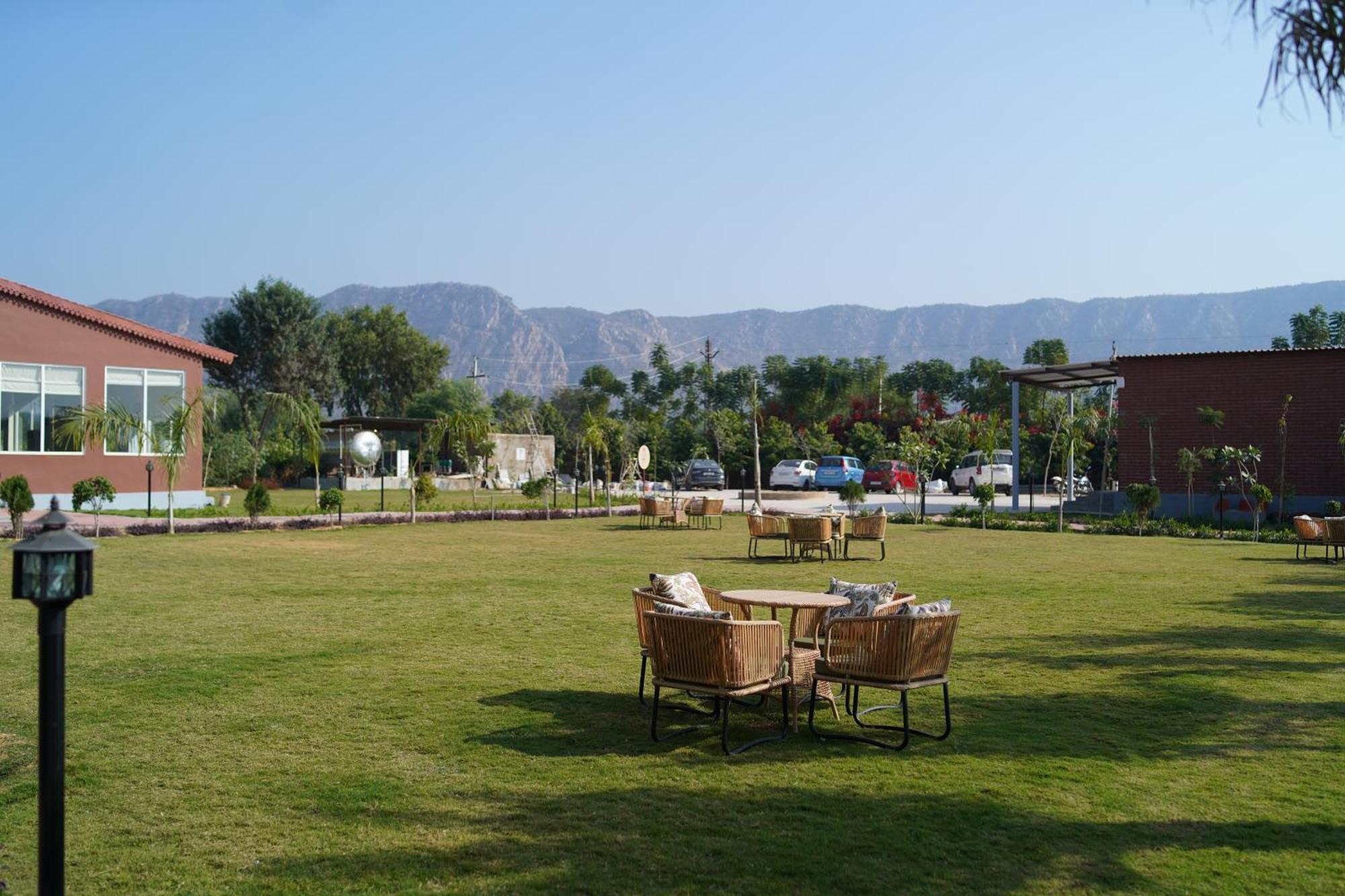 Spree Resort Sariska Thana Ghazi Luaran gambar